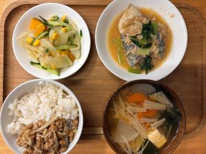 本日のお昼ご飯とおやつ(9/29)