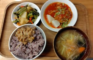 本日のお昼ご飯とおやつ(10/23)