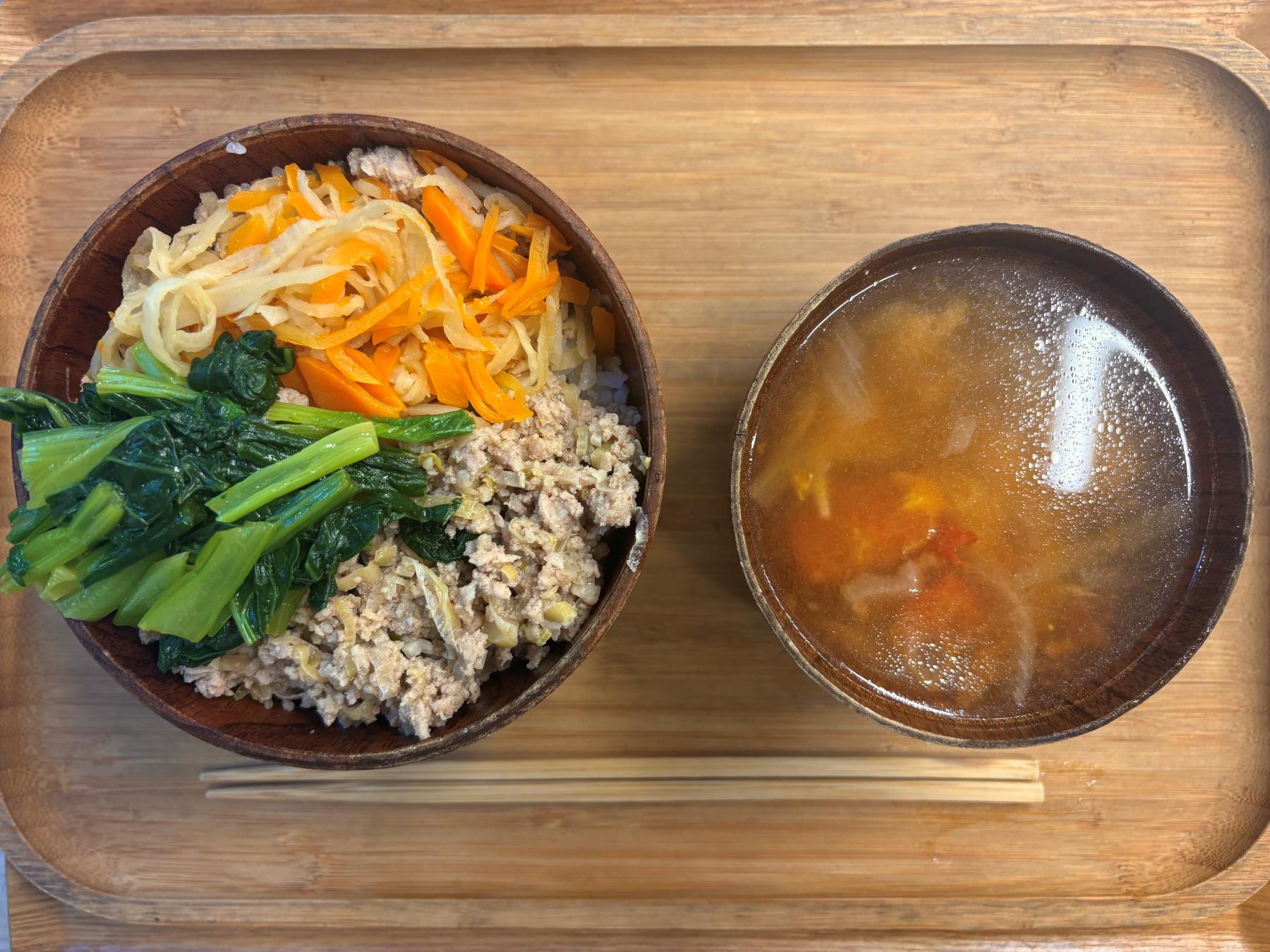 本日のお昼ご飯とおやつ(10/28)