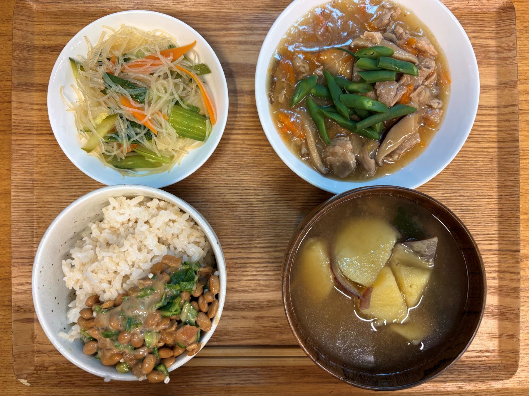 本日のお昼ご飯とおやつ(10/30)